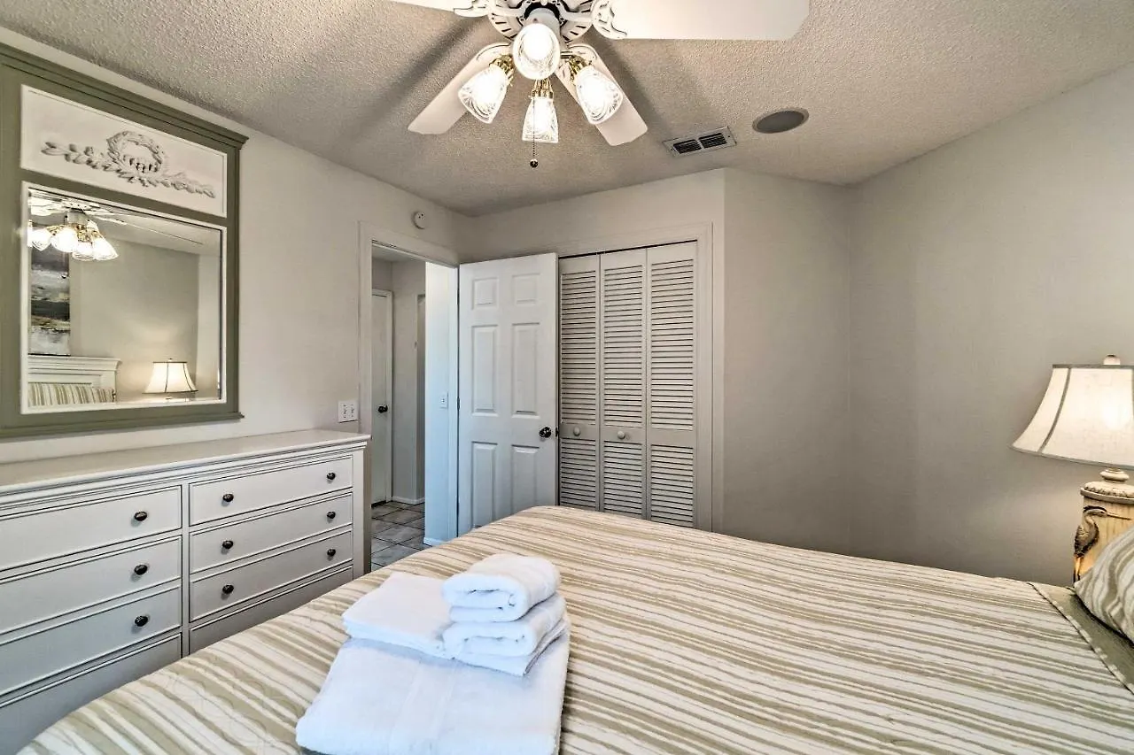 Bradenton Retreat With Backyard Oasis Near Beach!